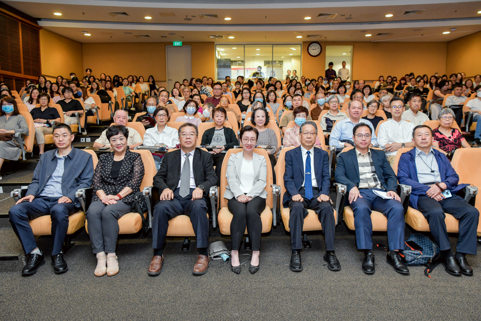 搭建国际高水平学术平台！2026新加坡国际中医药临床传承讲座成功举办